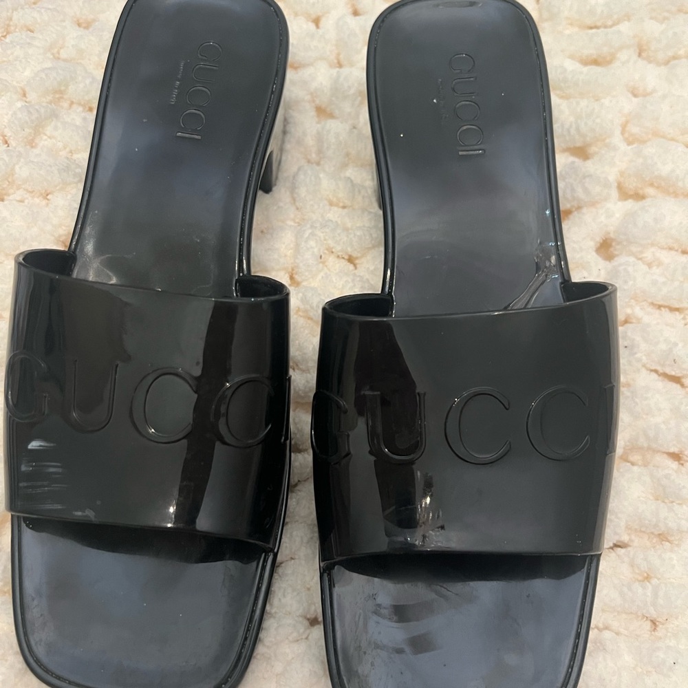 Gucci patent slides